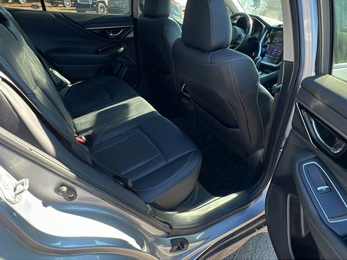 Used 2022 Subaru Outback Limited image 22