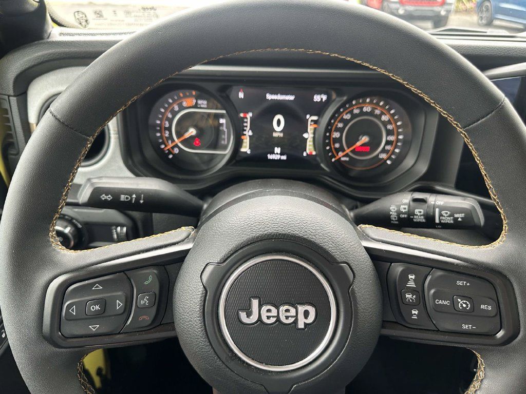 Used 2024 Jeep Wrangler Sport AWD/4WD image 20