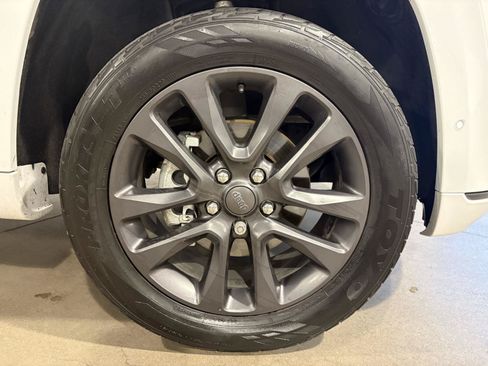 Used 2018 Jeep Grand Cherokee High Altitude AWD/4WD image 48