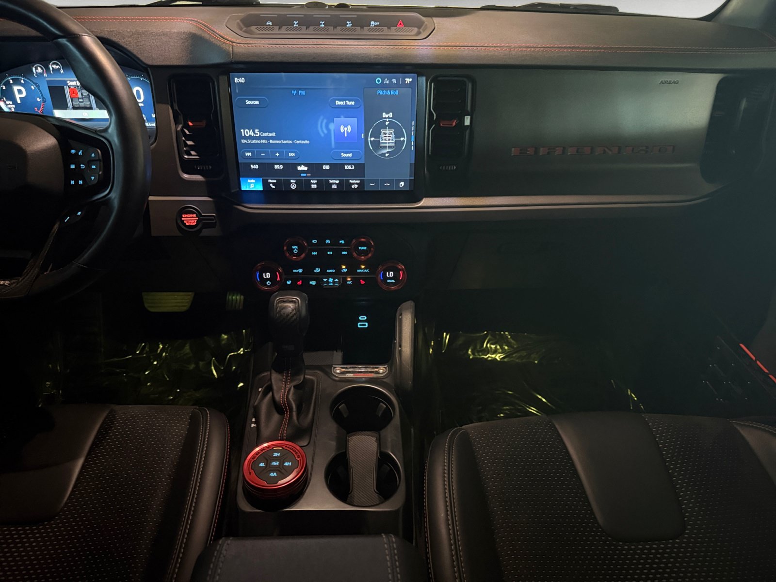 Used 2025 Ford Bronco Raptor AWD/4WD image 12