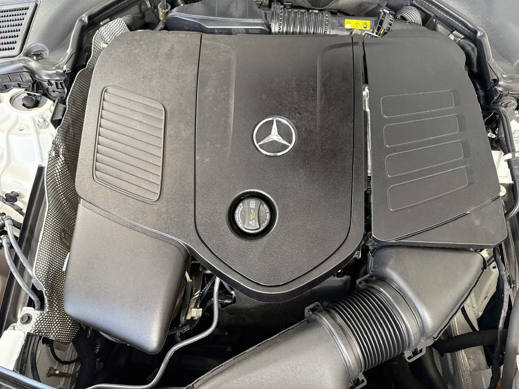 Used 2024 Mercedes-Benz C 300 Sedan image 38