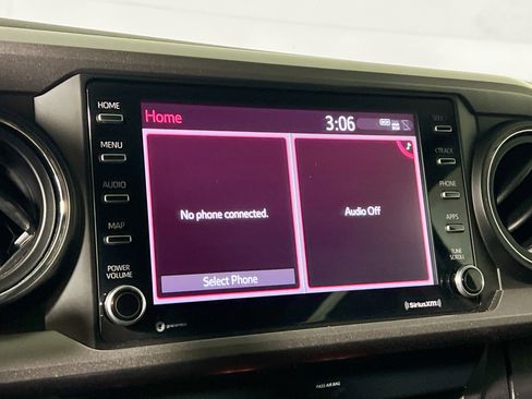 Used 2020 Toyota Tacoma SR5 image 27