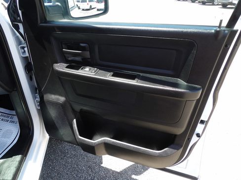 Used 2016 RAM 1500 Tradesman w/ Popular Equipment Group AWD/4WD image 15