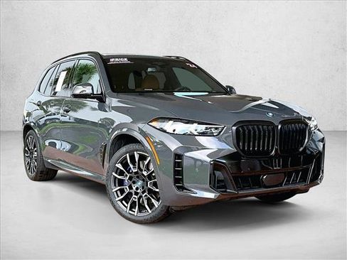 Used 2024 BMW X5 xDrive50e w/ M Sport Package AWD/4WD image 12