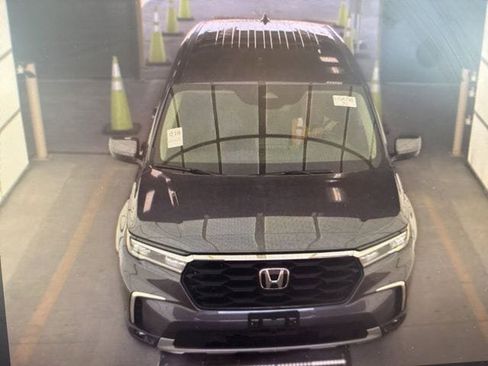 Used 2023 Honda Pilot EX-L image 10