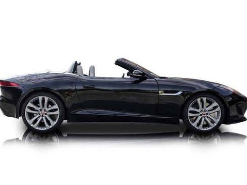Used 2015 Jaguar F-TYPE S RWD image 2