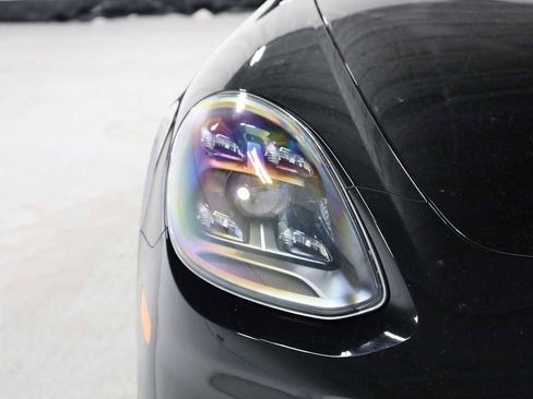 Used 2023 Porsche Panamera 4 image 15
