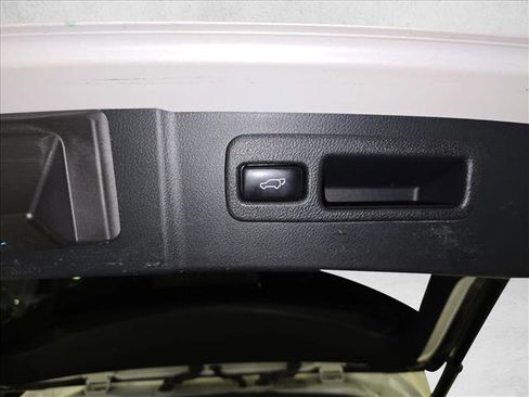 Used 2017 Lexus NX 200t AWD image 13