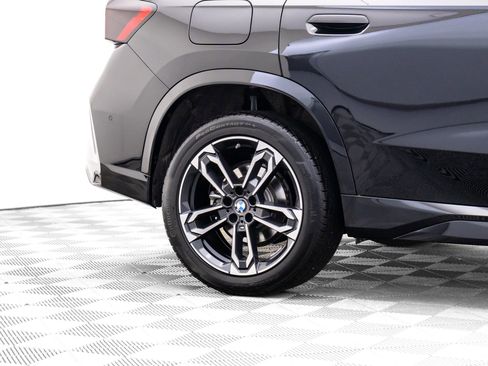 Certified 2025 BMW X1 xDrive28i w/ M Sport Package AWD/4WD image 39