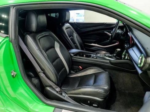 Used 2017 Chevrolet Camaro LT RWD image 43