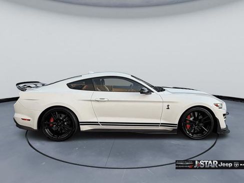 Used 2020 Ford Mustang Shelby GT500 w/ Technology Package image 3