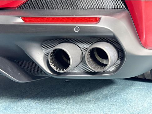 Used 2019 Ferrari Portofino RWD image 51