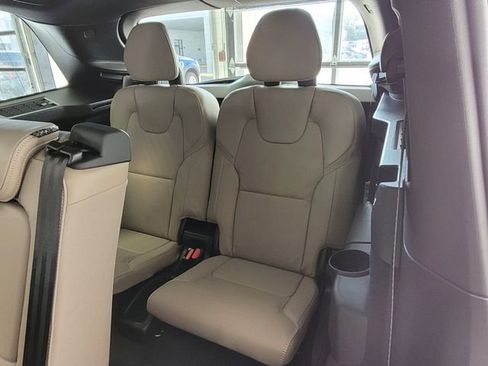 New 2026 Volvo XC90 B6 Ultra w/ Protection Package AWD/4WD image 15