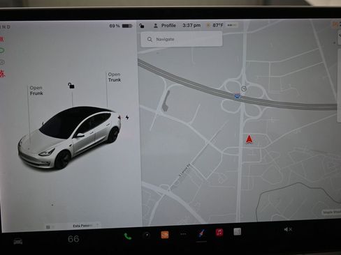 Used 2021 Tesla Model 3 Standard Range Plus image 13