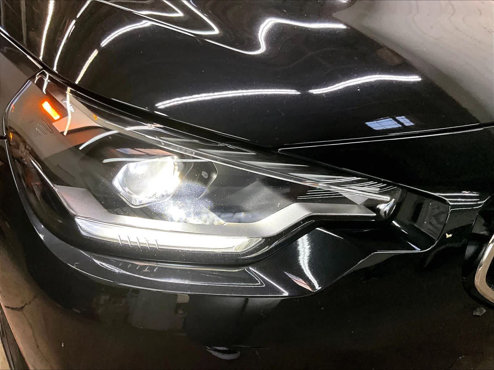 Used 2023 BMW 230i Coupe w/ Convenience Package RWD image 30