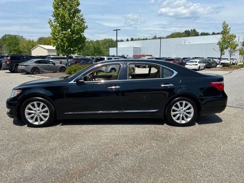 Used 2011 Lexus LS 460 L w/ Luxury Pkg AWD/4WD image 13