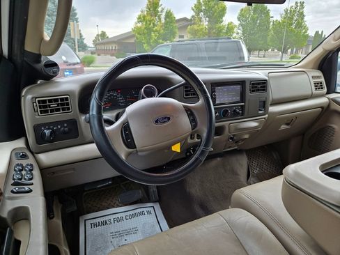 Used 2004 Ford F350 4x4 Crew Cab DRW Super Duty image 14