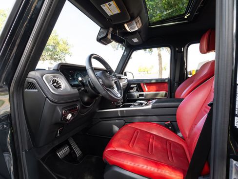 Used 2024 Mercedes-Benz G 550 image 70
