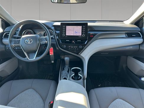 Used 2023 Toyota Camry LE image 12