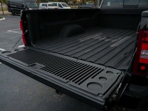 Used 2013 GMC Sierra 3500 Denali image 11