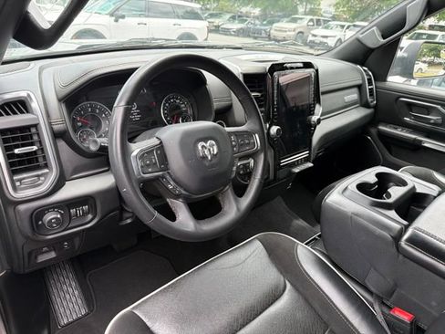 Used 2025 RAM 1500 Laramie AWD/4WD image 8