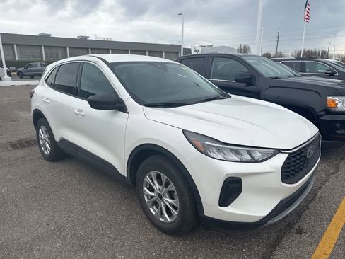 Used 2023 Ford Escape Active image 27