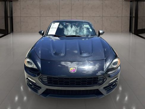 Used 2019 FIAT 124 Spider Abarth w/ Convenience Group RWD image 8