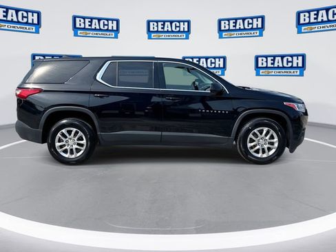 Used 2020 Chevrolet Traverse LS FWD image 9
