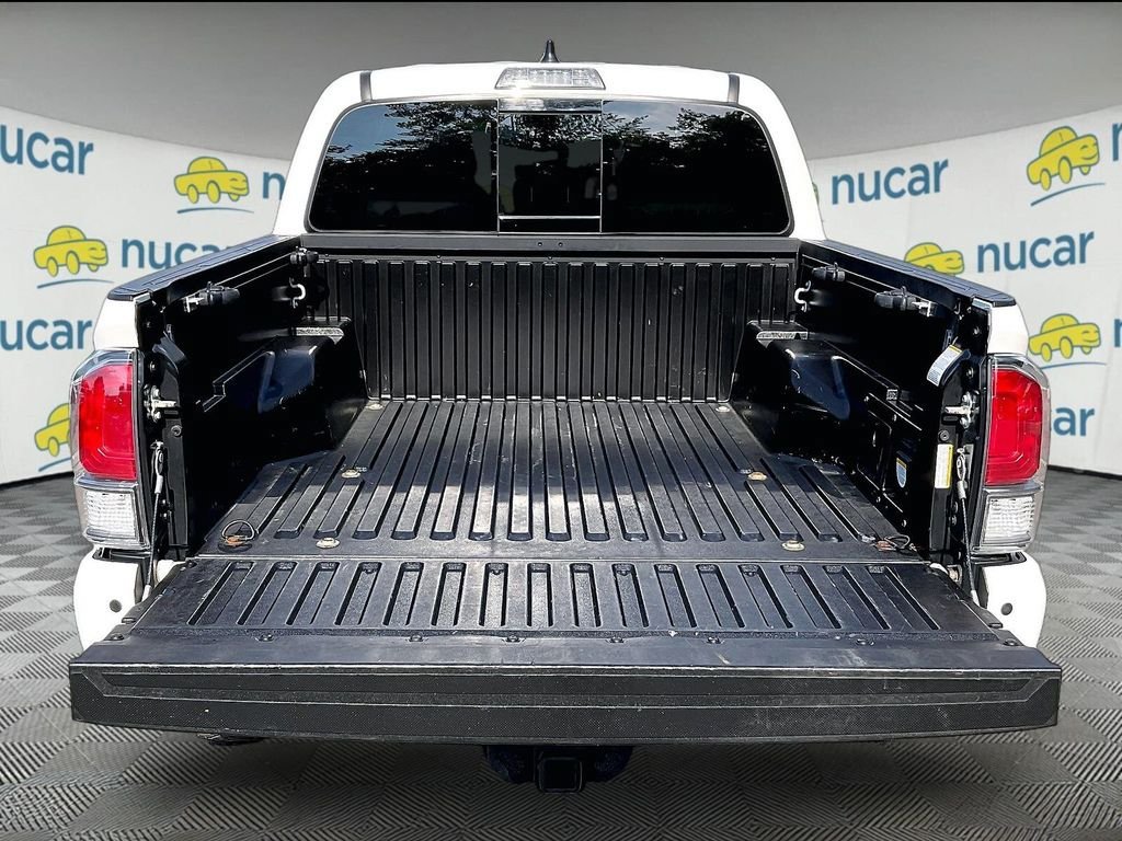 Used 2022 Toyota Tacoma TRD Sport w/ Technology Package AWD/4WD image 29