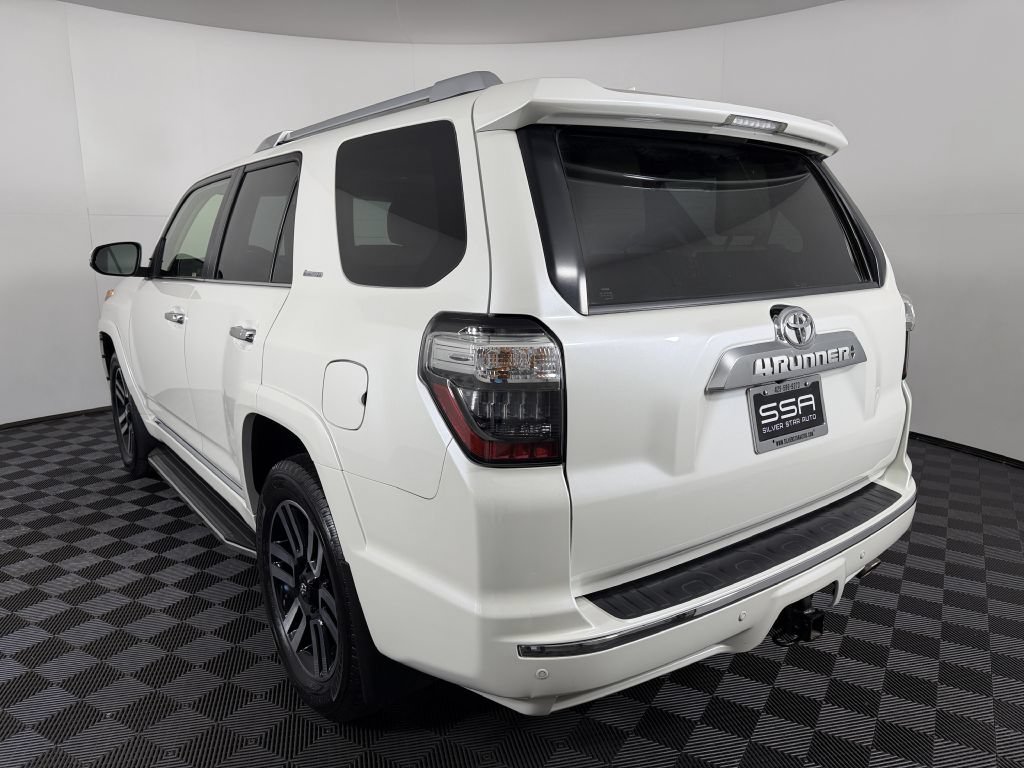 Used 2018 Toyota 4Runner Limited AWD/4WD image 9
