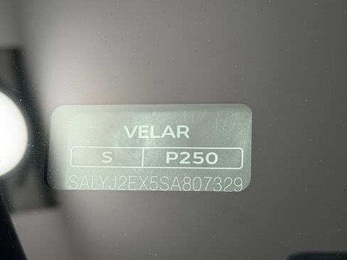 New 2025 Land Rover Range Rover Velar S image 18