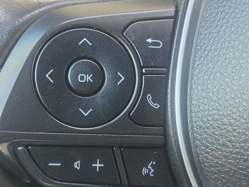 Used 2023 Toyota Corolla SE FWD image 47