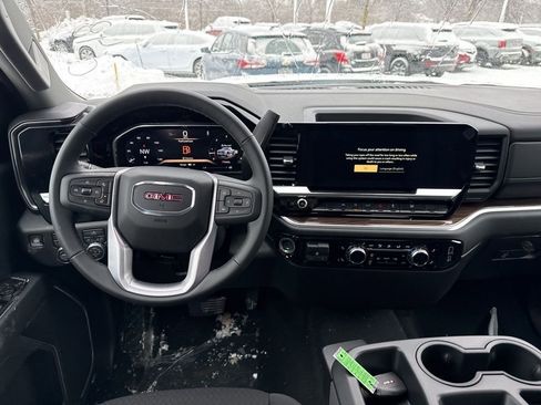 New 2026 GMC Sierra 1500 Elevation image 11
