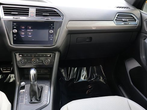 Used 2019 Volkswagen Tiguan SEL Premium R-Line image 53