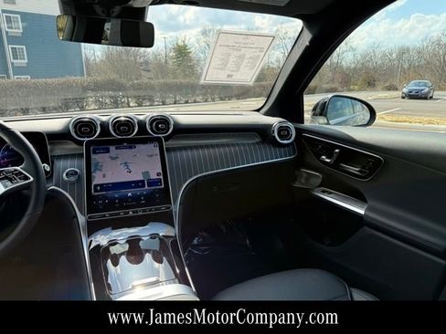 Certified 2026 Mercedes-Benz GLC 300 4MATIC image 21