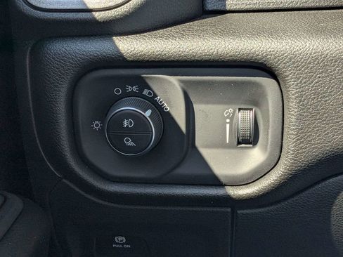 New 2026 RAM 1500 Express RWD image 22