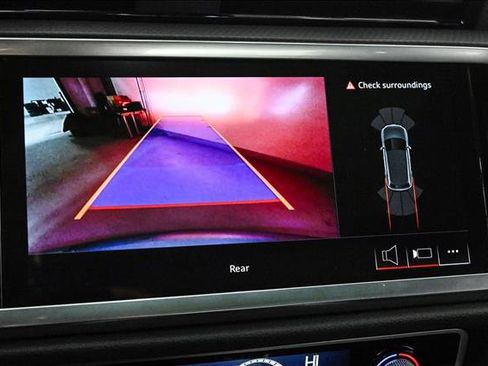 Certified 2025 Audi Q3 2.0T Premium w/ Convenience Package image 14