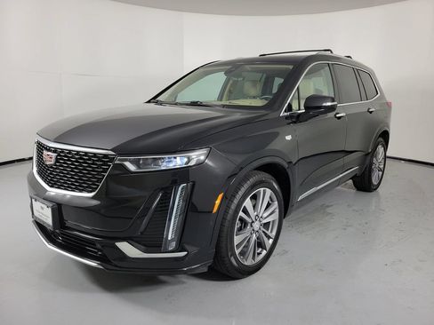 Certified 2024 Cadillac XT6 Premium Luxury w/ Platinum Package AWD/4WD image 2