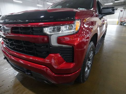 Certified 2024 Chevrolet Silverado 1500 RST AWD/4WD image 22