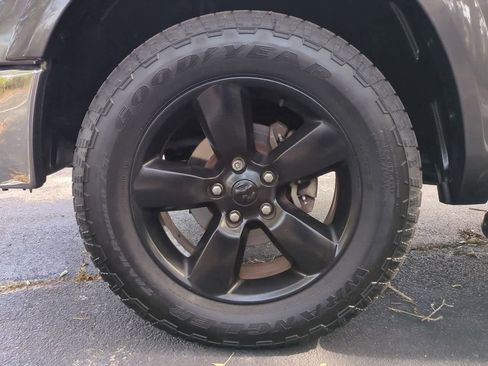 Used 2015 RAM 1500 Outdoorsman image 14