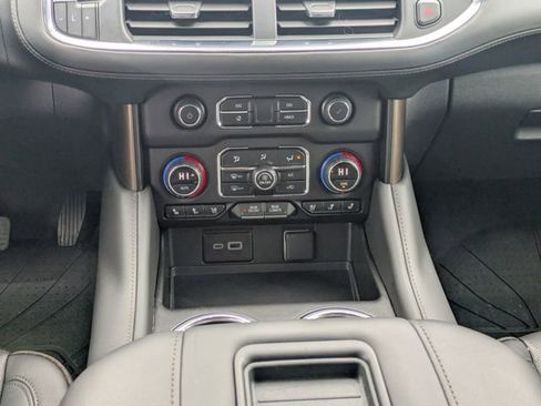 Used 2024 Chevrolet Tahoe High Country image 21