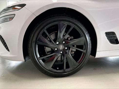 Used 2023 Genesis G70 2.0T w/ Sport Prestige Package AWD/4WD image 8