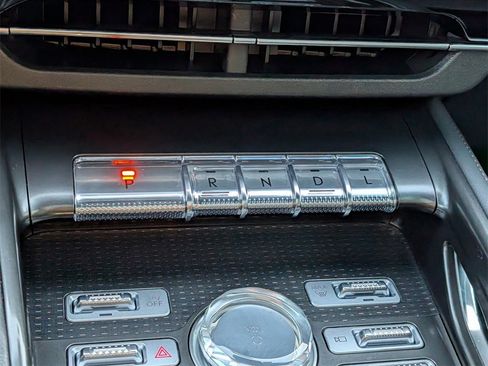 Used 2024 Lincoln Nautilus Premier w/ Equipment Group 102A image 22