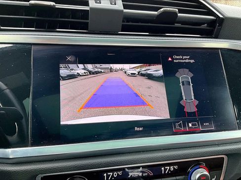 Used 2021 Audi Q3 2.0T Premium Plus w/ Premium Plus Package AWD/4WD image 14