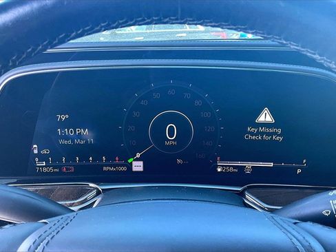 Used 2021 Cadillac Escalade ESV Sport Platinum w/ LPO, ONYX Package image 13