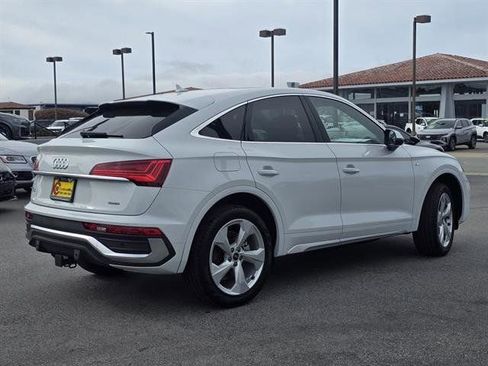New 2025 Audi Q5 2.0T Premium Plus AWD/4WD image 4