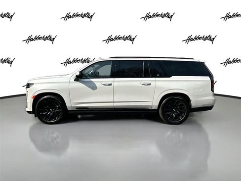 Used 2024 Cadillac Escalade ESV Sport Platinum w/ LPO, ONYX Package image 8