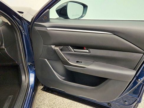 Used 2023 MAZDA CX-50 2.5 S w/ Preferred Plus Pkg image 26