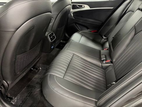 Used 2026 Genesis G70 2.5T Prestige image 25