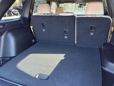 New 2025 Jeep Grand Cherokee Limited w/ Black Appearance Package image 29